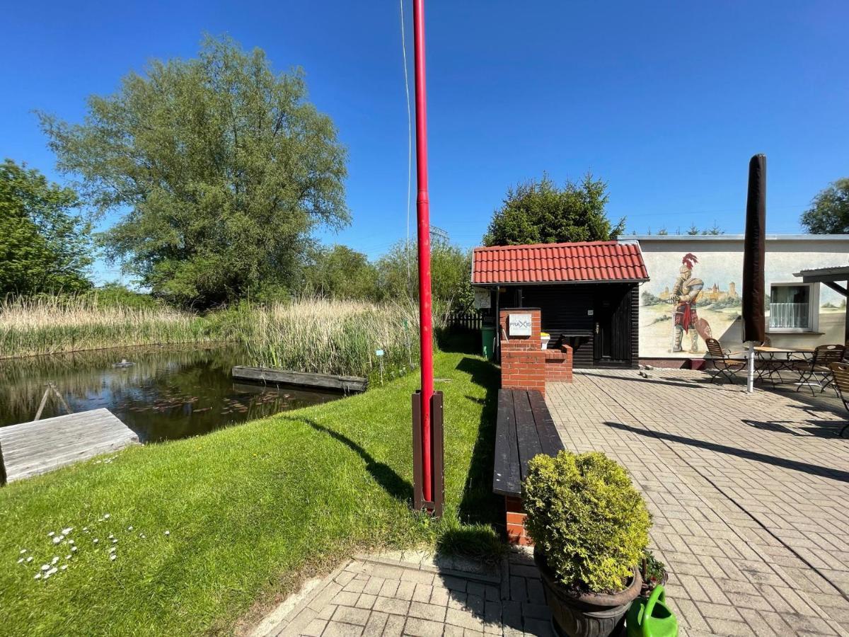 Schoener Ferienbungalow Umgeben Von Natur Und Nicht Weit Zur Ostsee Neubukow Exterior foto