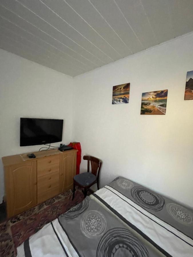Schoener Ferienbungalow Umgeben Von Natur Und Nicht Weit Zur Ostsee Neubukow Exterior foto